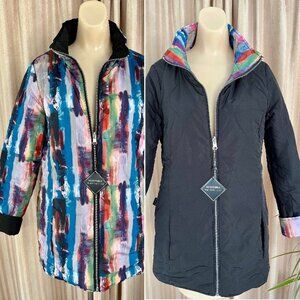 APNY reversible lightweight puffer jacket with two side pockets. New with tags.